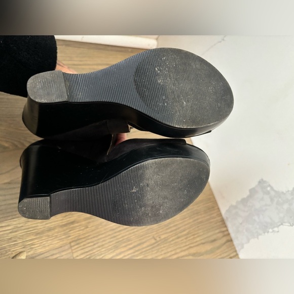 Charlotte Russe Black Quilted Faux Leather Boot Heels Booties Size 8 - Picture 12 of 12